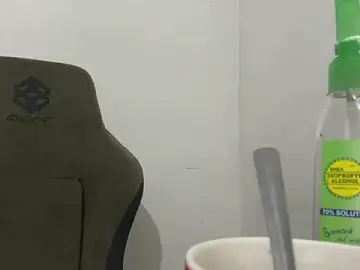 ChristenaShogren  live sex cam