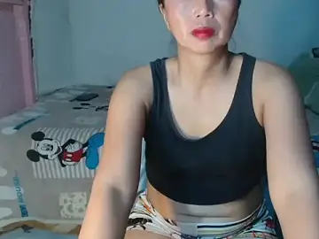 HelenaM  live sex cam