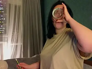 Kirunya  live sex cam