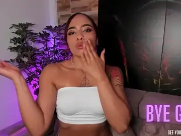 Emilyfitness  live sex cam