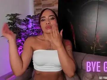 Emilyfitness  live sex cam
