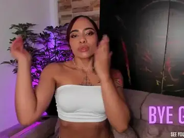 Emilyfitness  live sex cam