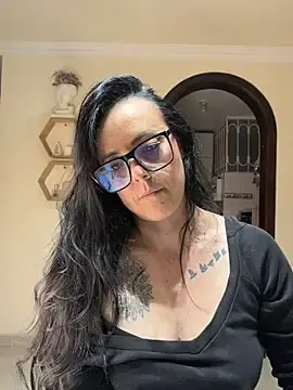 AndreaValencia  live sex cam