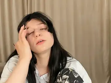 GrayceDeclet  live sex cam