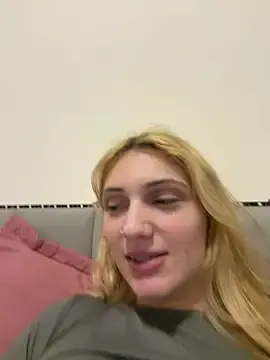 Larissa516  live sex cam