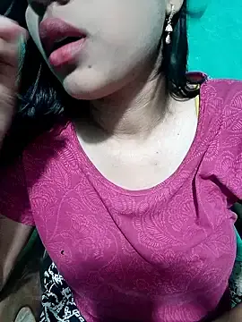 Red-Bird2  live sex cam
