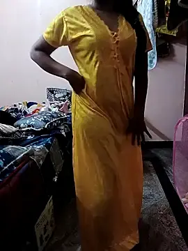Sunitha28  live sex cam