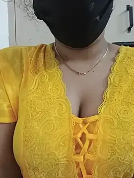 Sunitha28  live sex cam