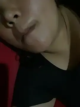 Sweet_aly69  live sex cam