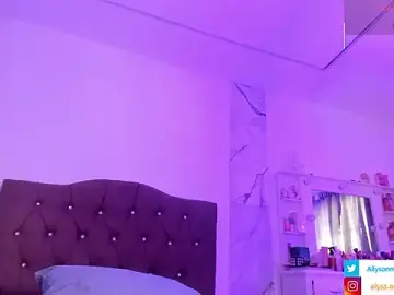 Alysson_18  live sex cam