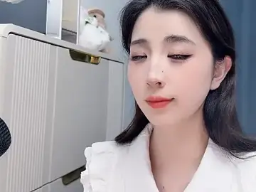 Amy-666666  live sex cam