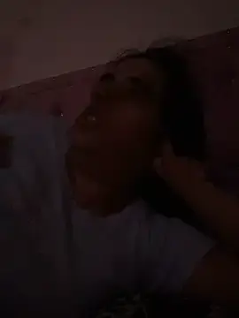 Annarose19  live sex cam