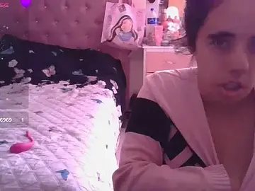 Annarose19  live sex cam