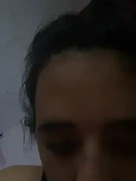 Annarose19  live sex cam