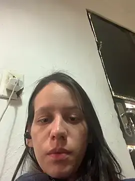 Caterinekess  live sex cam