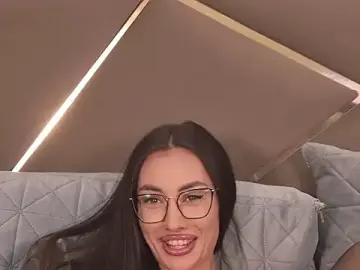 BriaKayes  live sex cam