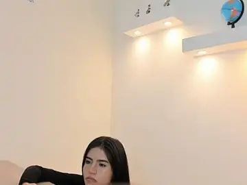 Eilie_xxx  live sex cam
