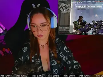 Emili1-  live sex cam