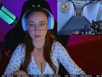 Emili1-  live sex cam
