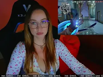 Emili1-  live sex cam