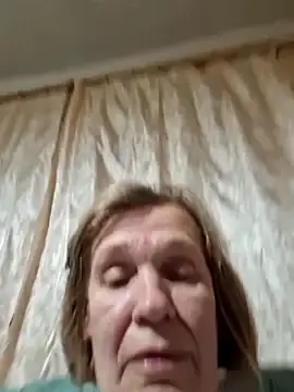 Erika3331  live sex cam