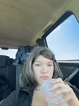 Fuck_Trailer_Hitch  live sex cam