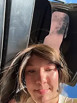 Fuck_Trailer_Hitch  live sex cam
