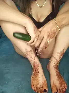 Sexy-dalouaa  live sex cam