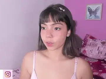 Emma_grays2  live sex cam