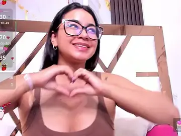 Miilaklum  live sex cam