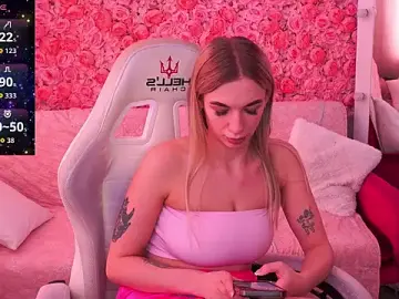 ArinaWong  live sex cam