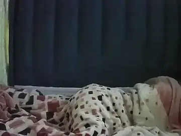 BettyQueen8  live sex cam