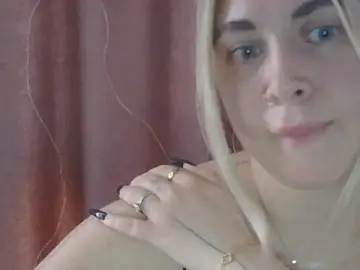 Nika_Diva  live sex cam