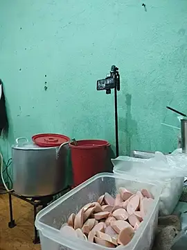 Yinzing_502  live sex cam