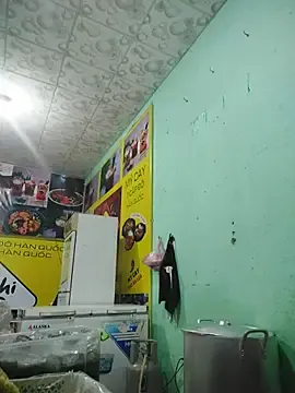 Yinzing_502  live sex cam