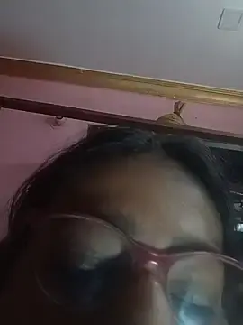 Priyahariy  live sex cam