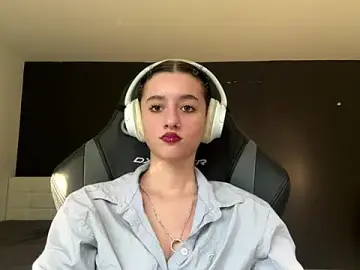 NakishaPreedom  live sex cam