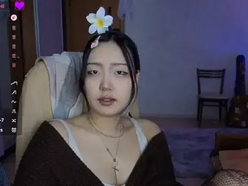 RoyceHaubold  live sex cam