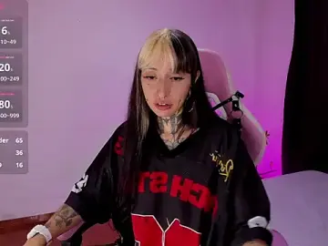 Holyhudson  live sex cam