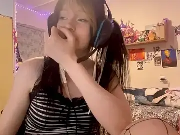 Berlinettagray  live sex cam