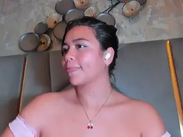 KimDevinne  live sex cam