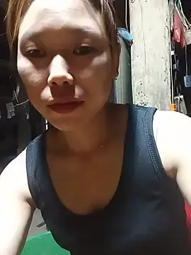 Ngocmi909  live sex cam