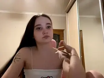 TrulaPhay  live sex cam