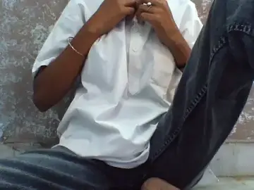 Yours_Sonu  live sex cam