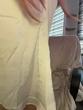 Dani-nari  live sex cam