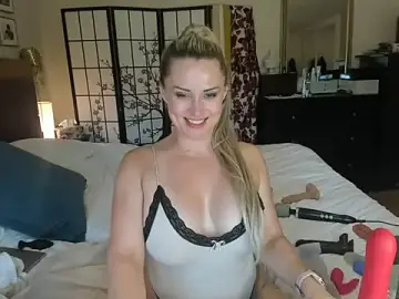 AlwaysAffirming  live sex cam