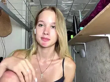 ElizFait  live sex cam