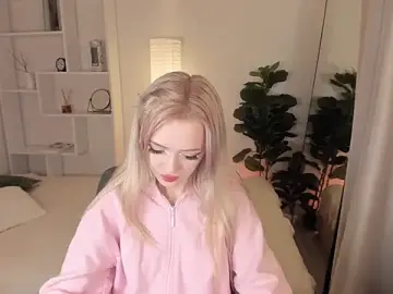 EmilyAir  live sex cam