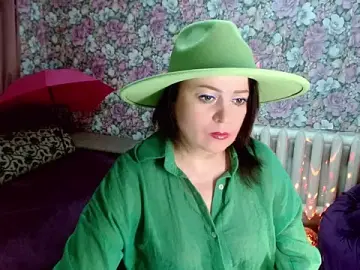 Julia-ru  live sex cam