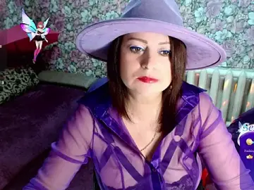 Julia-ru  live sex cam